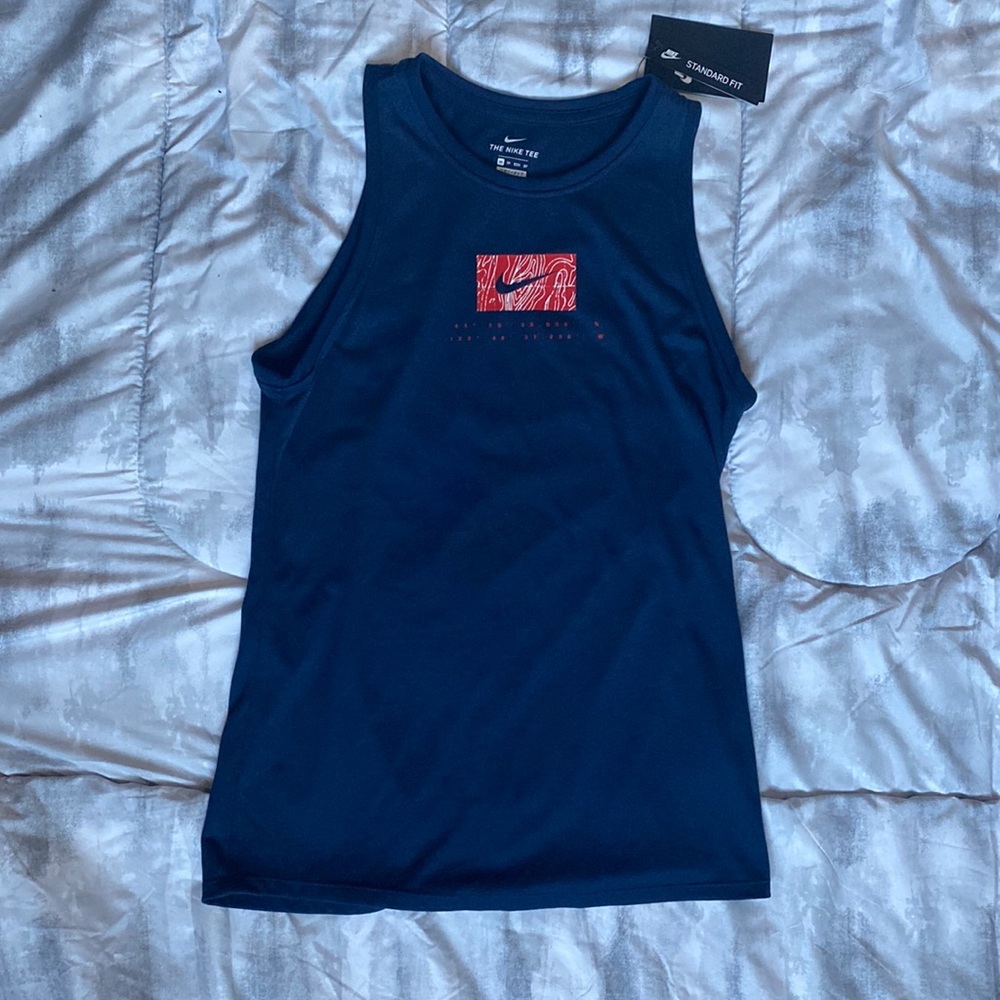 navy nike workout tank top with red lettering